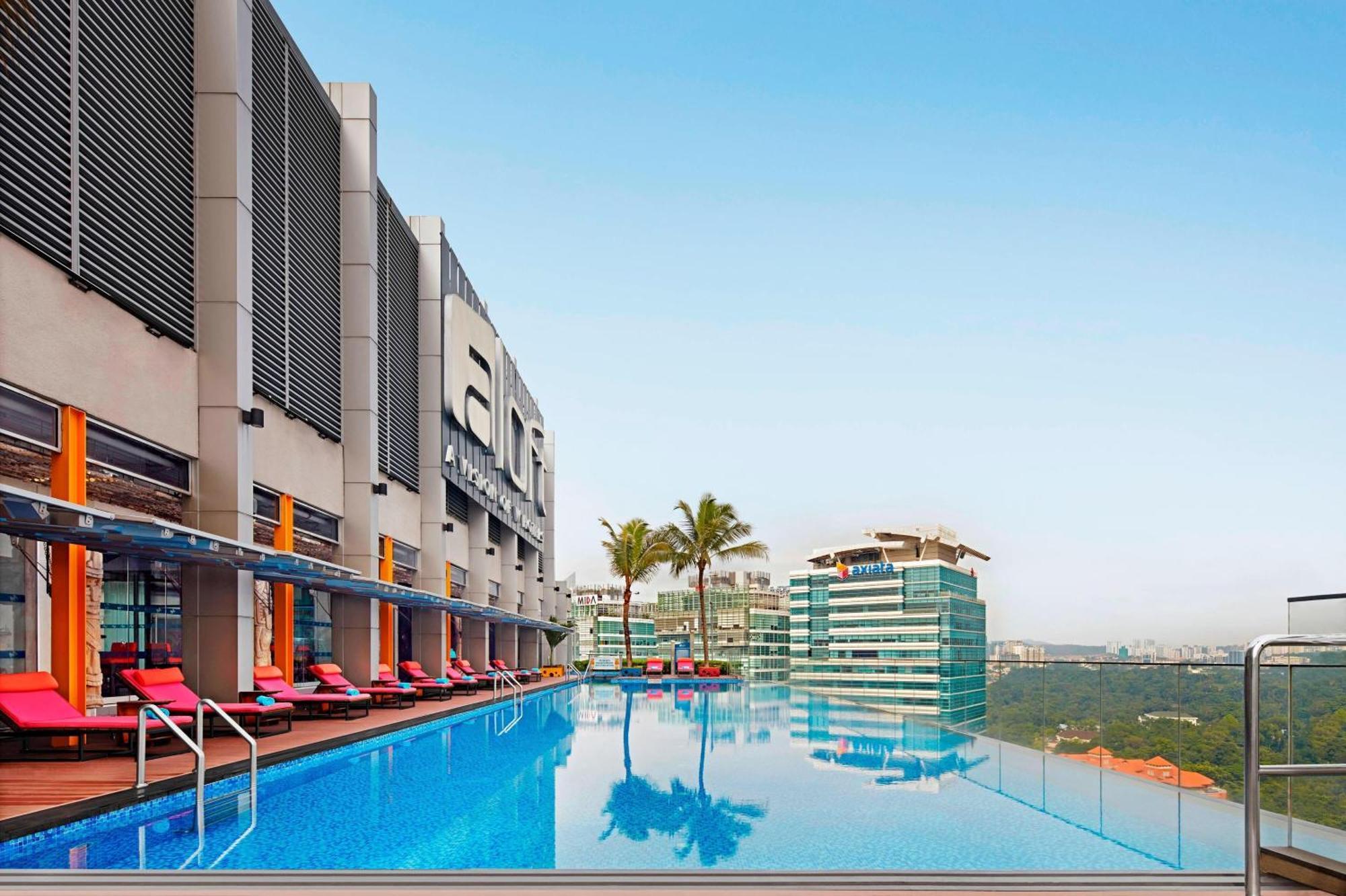 Готель Aloft Kuala Lumpur Sentral Екстер'єр фото
