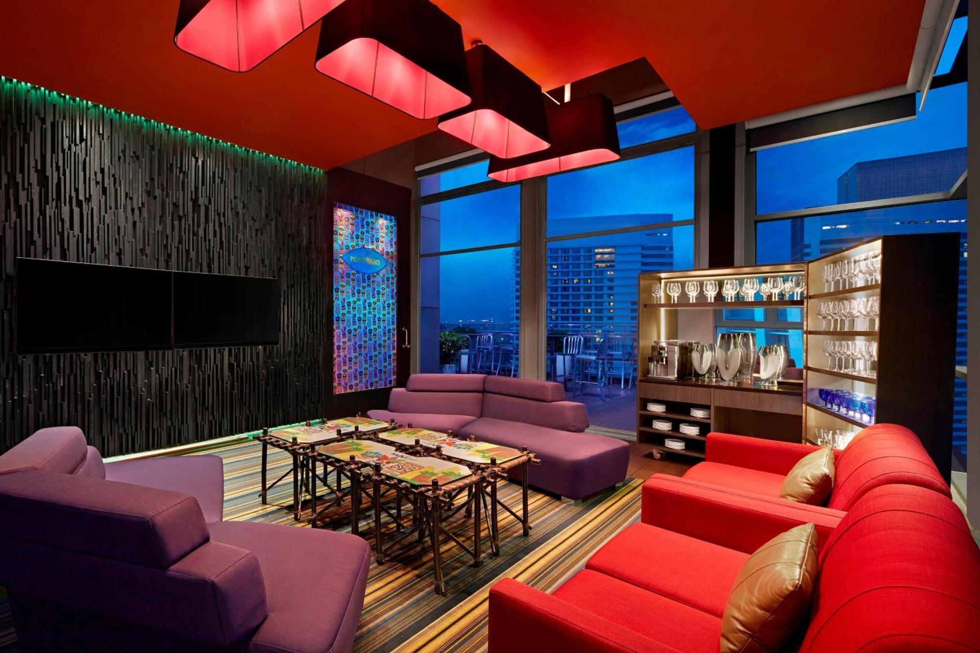 Готель Aloft Kuala Lumpur Sentral Екстер'єр фото